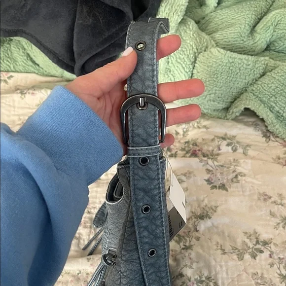 Urban Outfitters Blue Leather Slouch Shoulder Bag - Picture 6 of 11